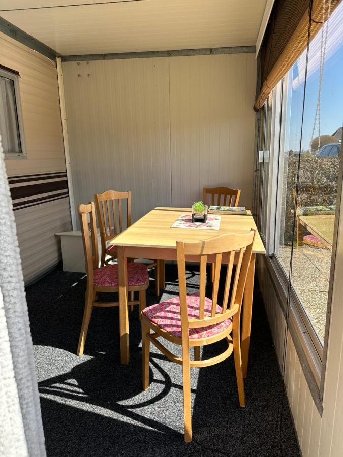 Gezellige Stacaravan Met Groot, Zonnig Terras! Belt-Schutsloot Eksteriør bilde